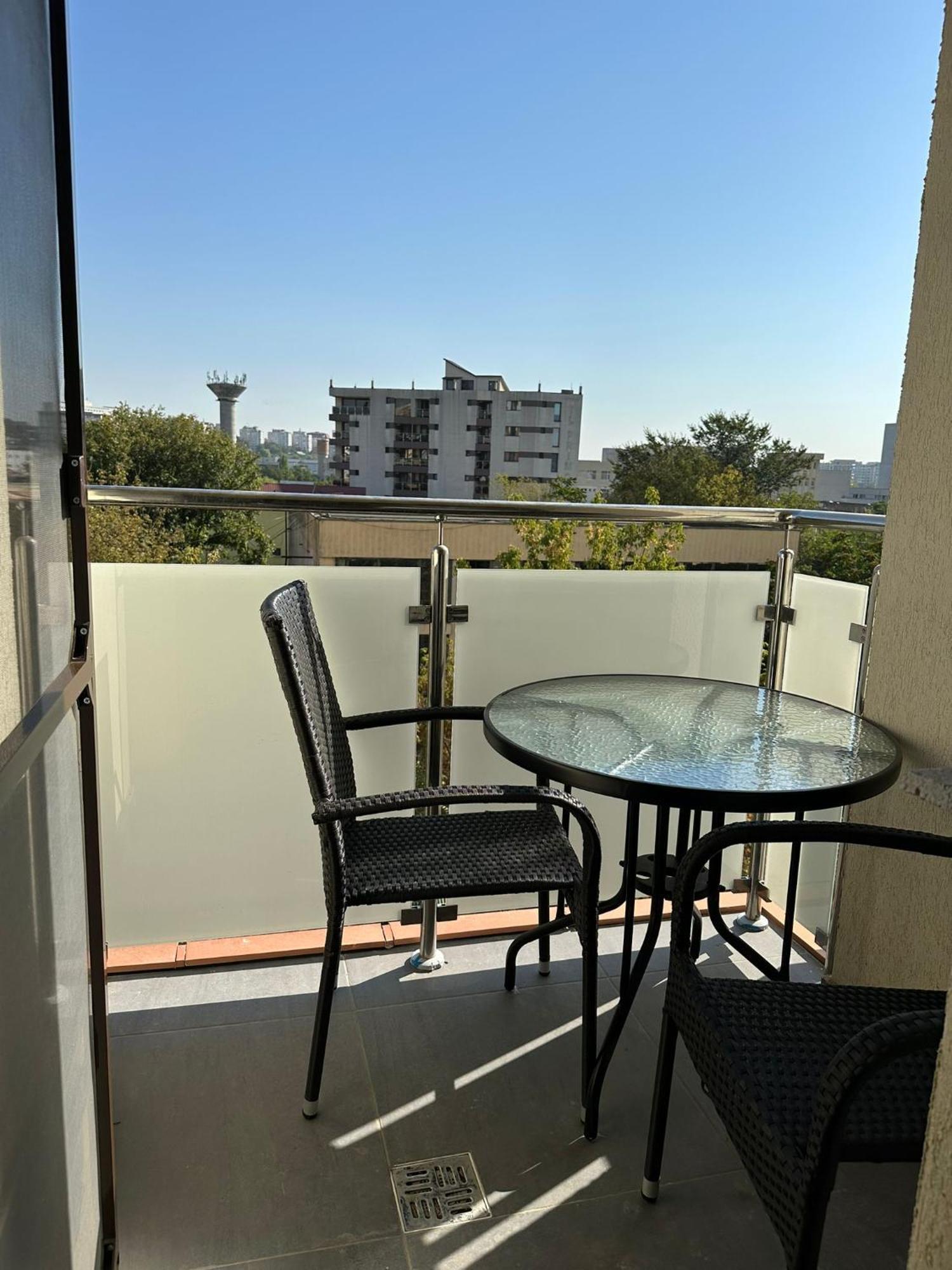 Appartement Luxury Lazar Towers By Glam Story à Iasi Extérieur photo